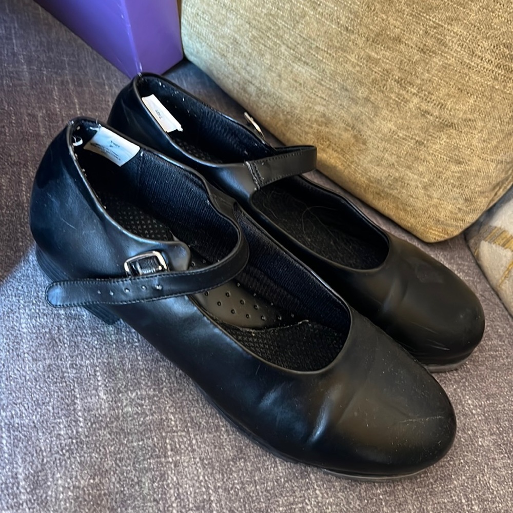 Trimfoot black mary Jane tap shoes size 6.